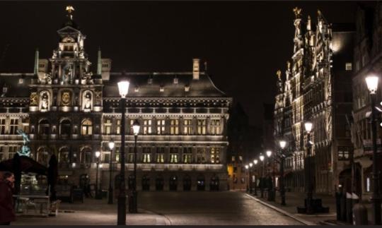 B&B Art And Sleep Anvers Extérieur photo